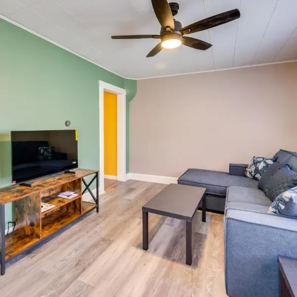 Easthampton Vacation Rental - Walk to Breweries!, hotel in Easthampton