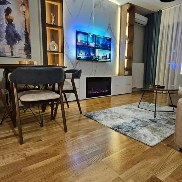 Anika Luxury apartment at Diamond center, hotel in Skopje