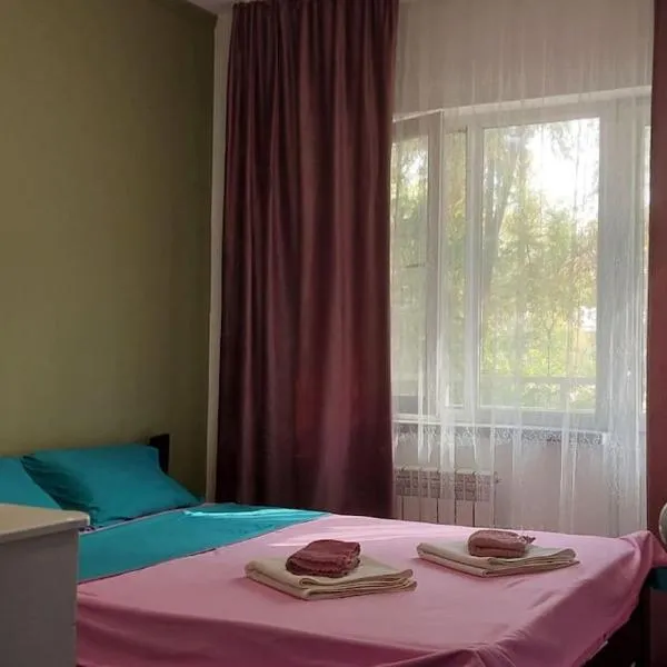 Zhalgin's apartments 2, hotel Turksib városában