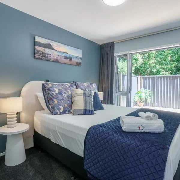 Auckland City Escape Modern Home with Spa Pool, hotel in Auckland