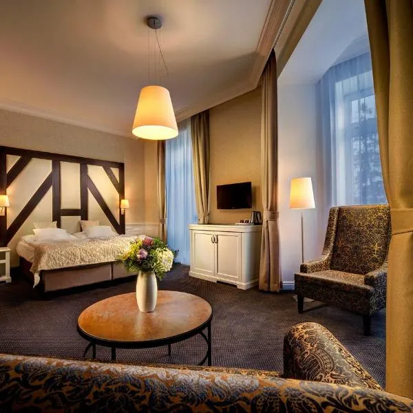 Grand hotel Starý Smokovec、スタリー・スモコヴェッツのホテル