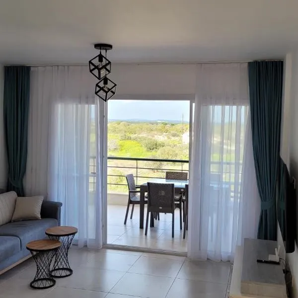 Sunrise Beach Apartment, hotel v destinaci Vokolidha
