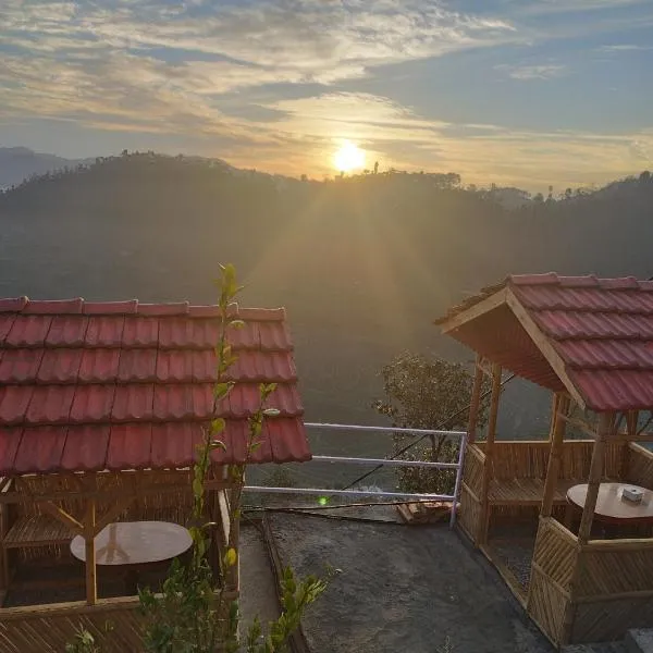 Balthali himalaya view point restro, hotel v destinaci Panaoti