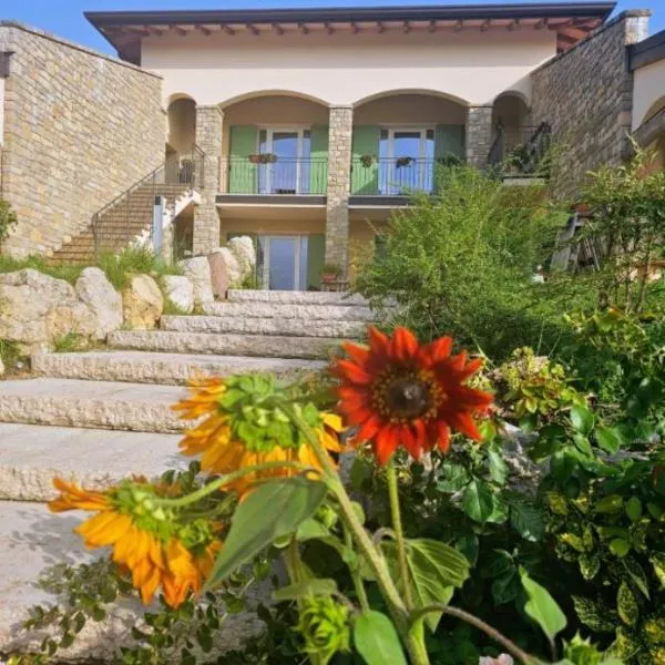 Orchidea Del Garda, hotel v destinaci Peschiera del Garda