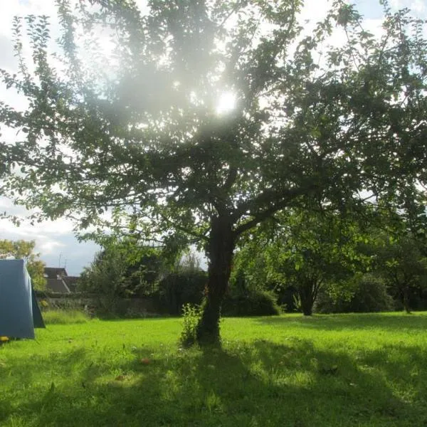 La Chapelle-la-Reine에 위치한 호텔 Fontaineblhostel hostel & camping near Fontainebleau