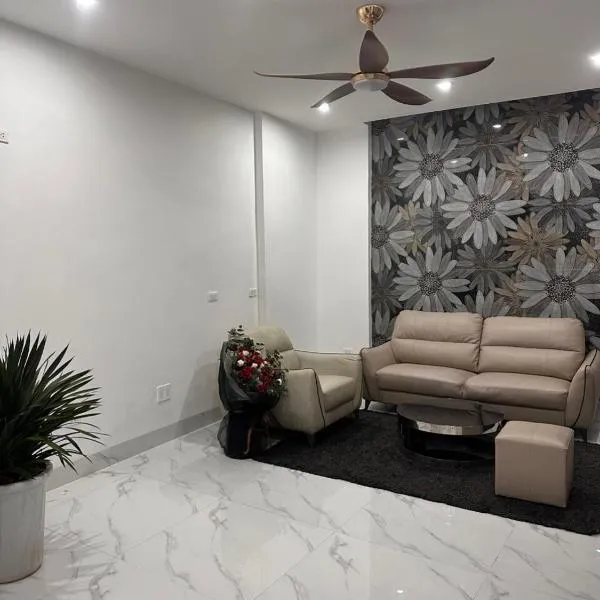 Giảm Giá 25 Phần Trăm- Homestay - Kim Mã - Giang Văn Minh, hotel in Hanoi