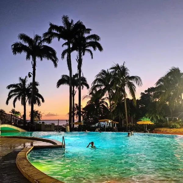 Appartement Madinina 6 personnes vue sur mer dans village vacances, hotel in Sainte-Luce