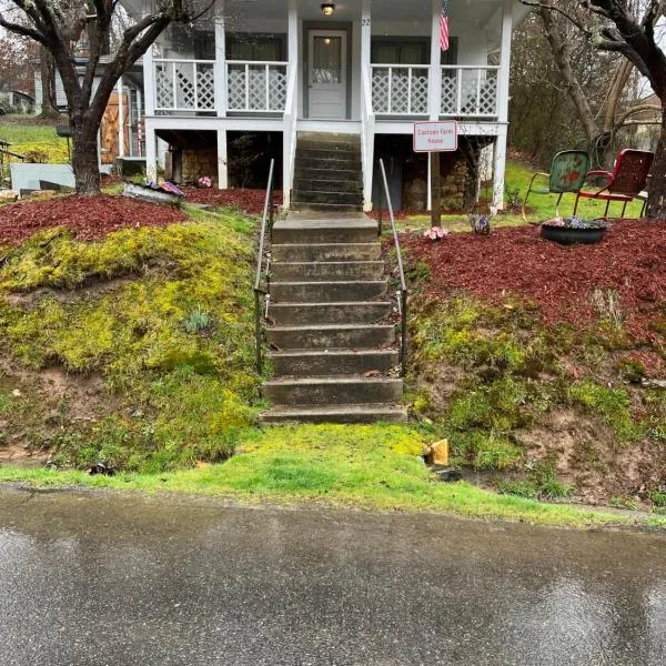 Cochran Farm House, hotel in Bryson City