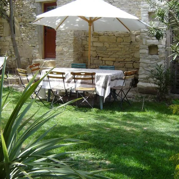 Mazaruelle, hotel v destinácii Calvisson