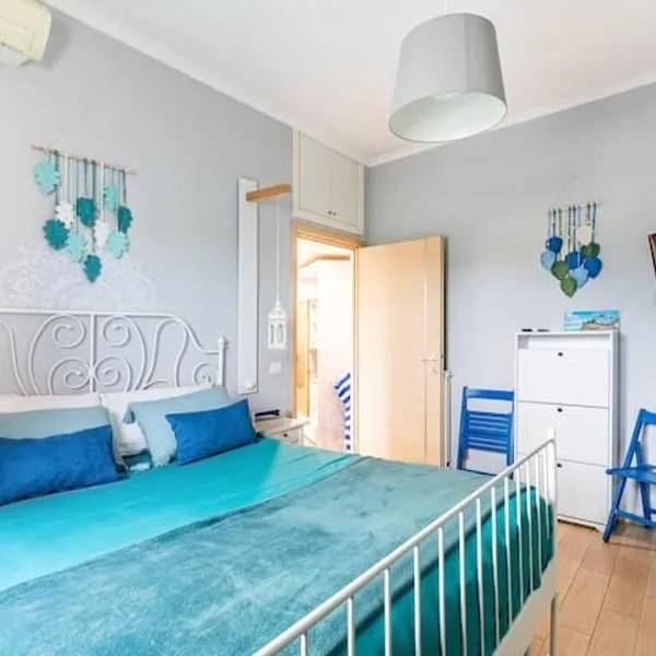 La seconda casa al mare, hotel v destinaci Lido di Ostia