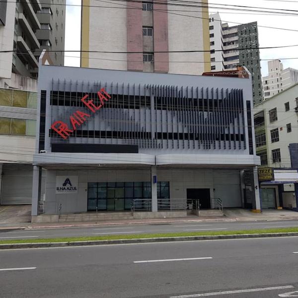 Flat recém-reformado e bem localizado - Foto 2