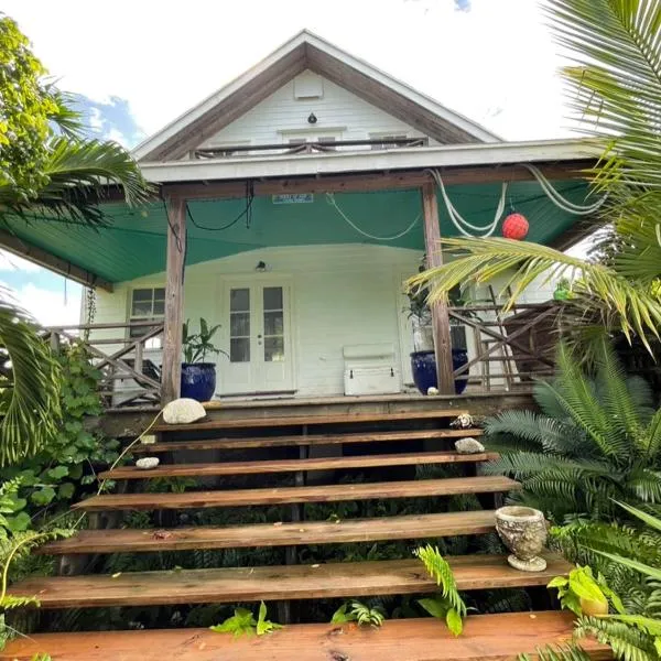 Bahamian Farm House, hotel di Rock Sound