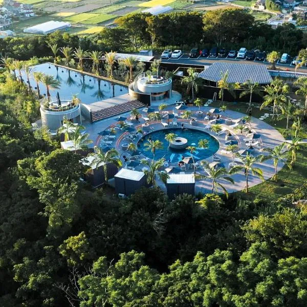 BOTANICAL POOL CLUB, hotel v destinaci Kyonan