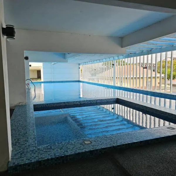A&H Homestay Seberang Jaya with Swimming Pool & 3 Bedroom AC, hotel in Permatang Janggus