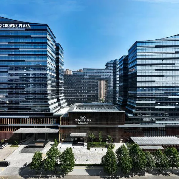 Crowne Plaza Qingdao Jinshui by IHG, hotel in Qingdao