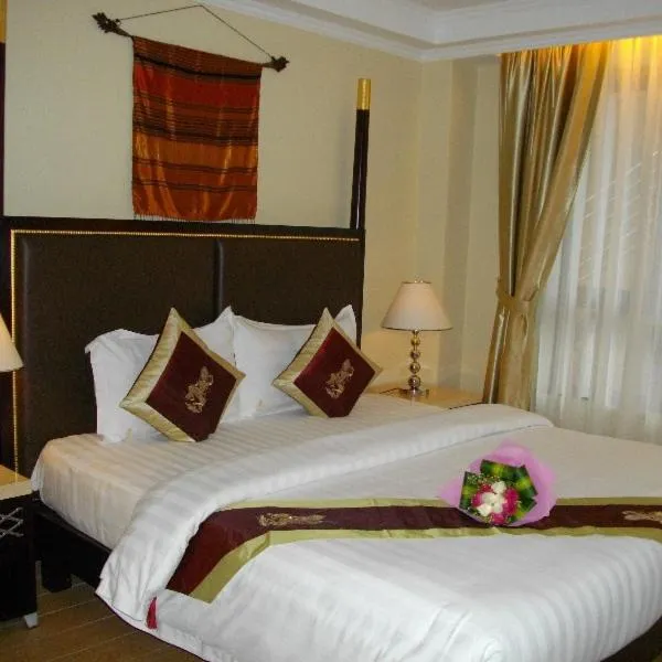 Lux Riverside Hotel & Apartment, hotell i Phnom Penh
