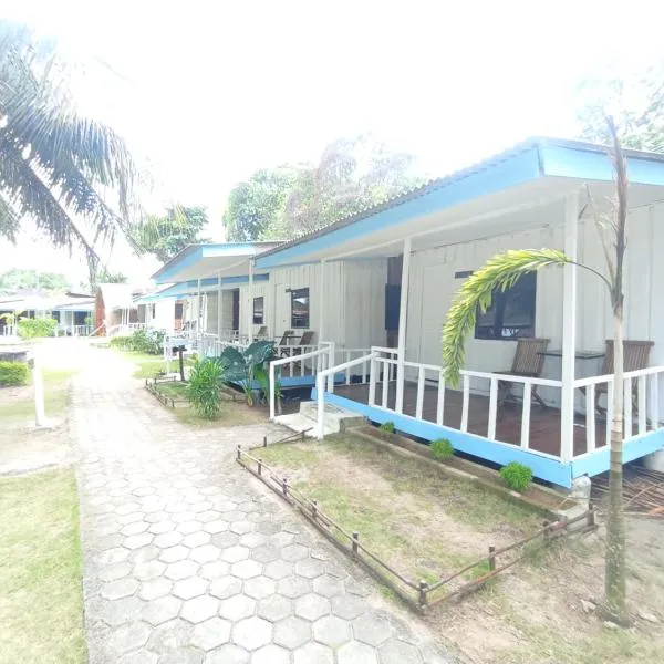 Hello Bintan, Hotel in Teluk Bakau