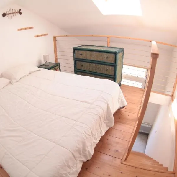 아이트레에 위치한 호텔 chambre les minimes bord de mer aytré