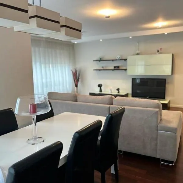 Excepcional chalet en Perbes., hotel i Miño