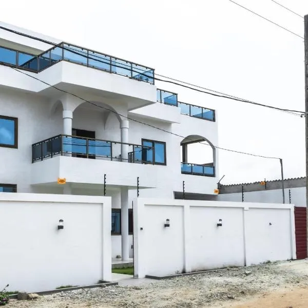 Résidences Maëlle fidjrossē, hotel v destinaci Cotonou