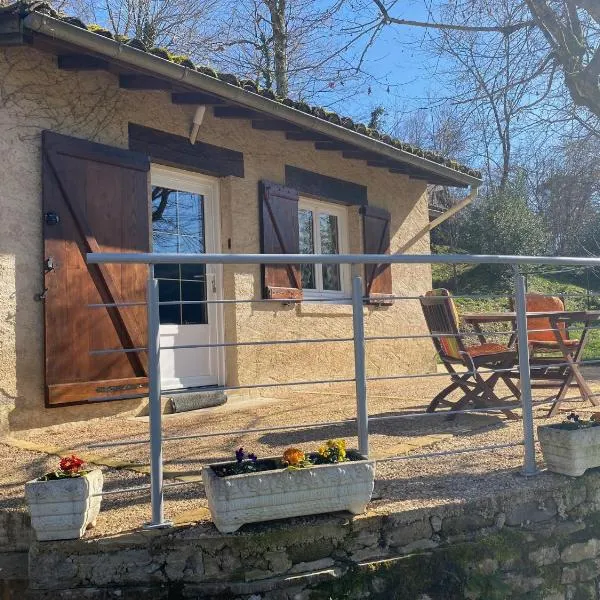 Domisiladore, hotel v destinaci Latouille-Lentillac