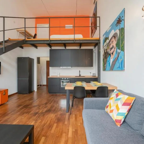 Xenia Apartments - Bright loft studio in Bovisa area, hotel u Milanu