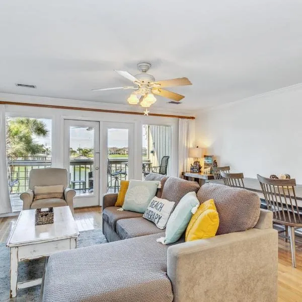 Walk 2 Beach Golf Dining & More -Sleeps 12, hotel en Destin