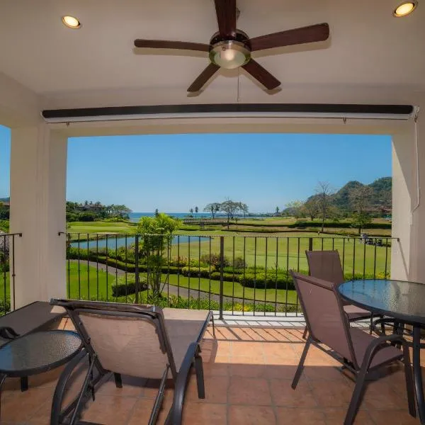 Los Suenos Resort Del Mar 2J by Stay in CR, hotel in Herradura