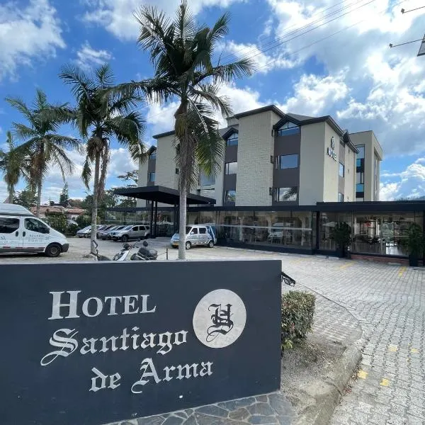 Hotel Santiago de Arma, מלון בריונגרו