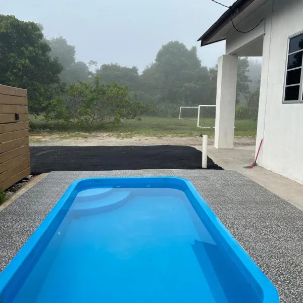 Cantik-La Homestay Kolam Kuala Terengganu 3 Bilik, Hotel in Bukit Payong
