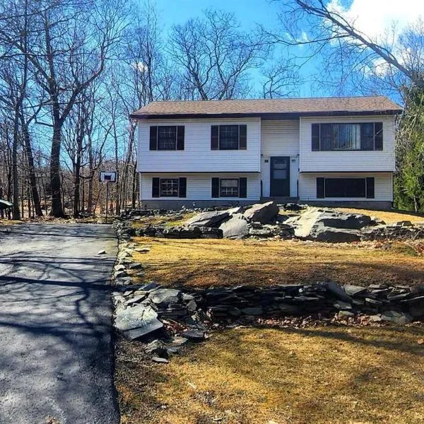 부시킬에 위치한 호텔 Poconos Retreat