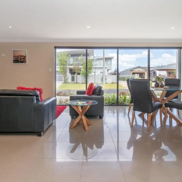 Ocean View Executive Apartment 2, hotel a Geographe