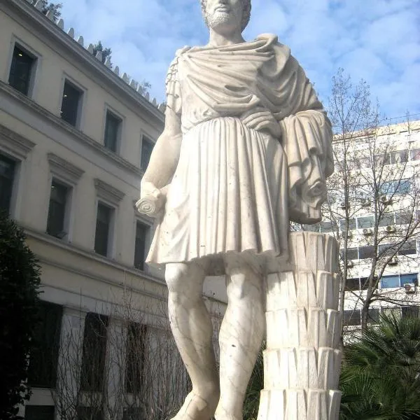Pnoé d Athéna, hotel v Atenah
