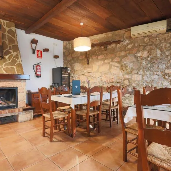 Tugasa Hotel y Apartamentos rurales La Posada, hotel di Villaluenga del Rosario