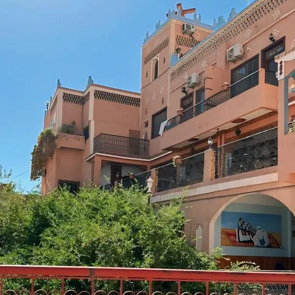 Kasbah La Famille Berbère, hotel v destinaci Boumalne