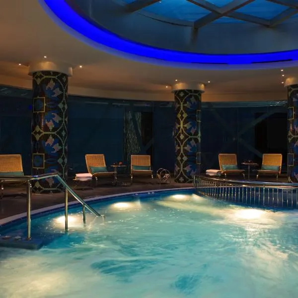 Renaissance Izmir Hotel, hotel İzmirban