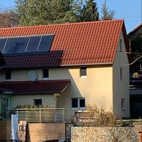 Haus am Berzdorfer See - 3 Schlafzimmer - ganzes Haus zur Alleinnutzung - Terrasse - hochwertige Ausstattung, hotel v destinaci Görlitz