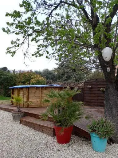 Gite 135 C, hotel in Sarrians