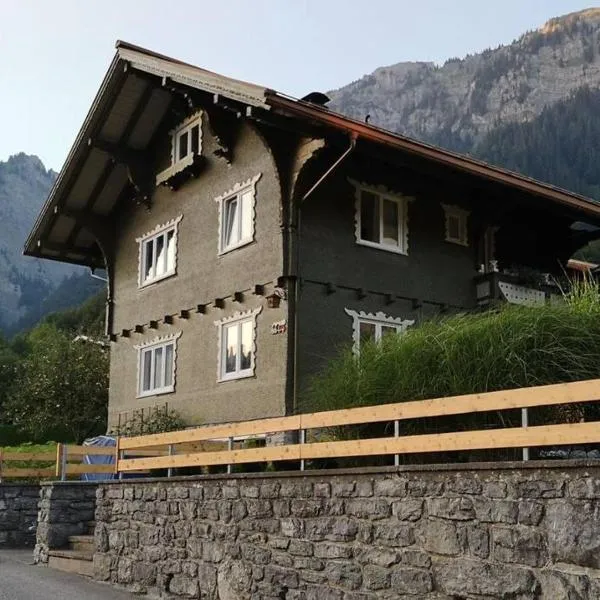 Ferienwohnung Becker, hotel v destinaci Dalaas