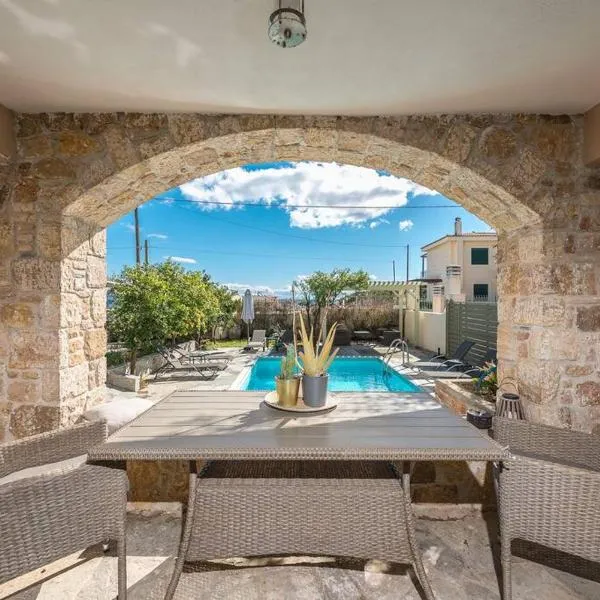 Διαμέρισμα με πισίνα στην Αρτέμιδα, hotel en Vravrona