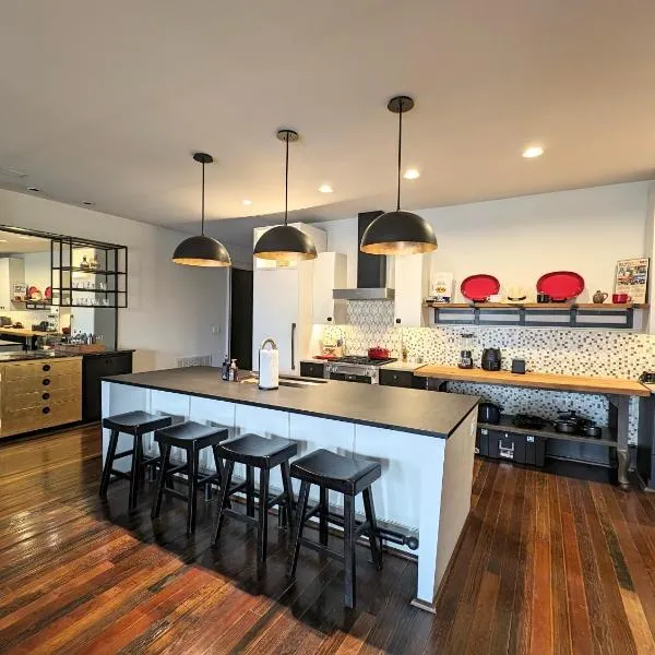 Cherry Street Luxury Apartment, hotel v destinaci Helena