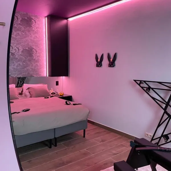 Love room - Intimate Escape, hotel v destinaci Arlon