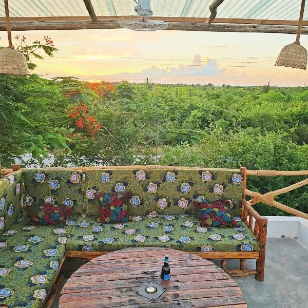 Cozy Bungalow - Garden, Terrace, Rooftop, Beach, hotel v destinaci Bwejuu