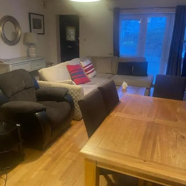 Marina Apartment Kinsale, hotel em Cork