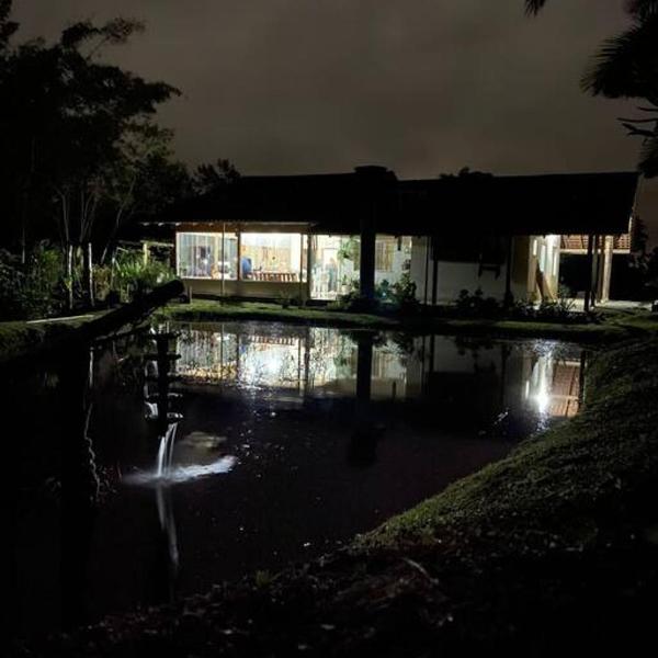 casa do lago, paz e sossego.
