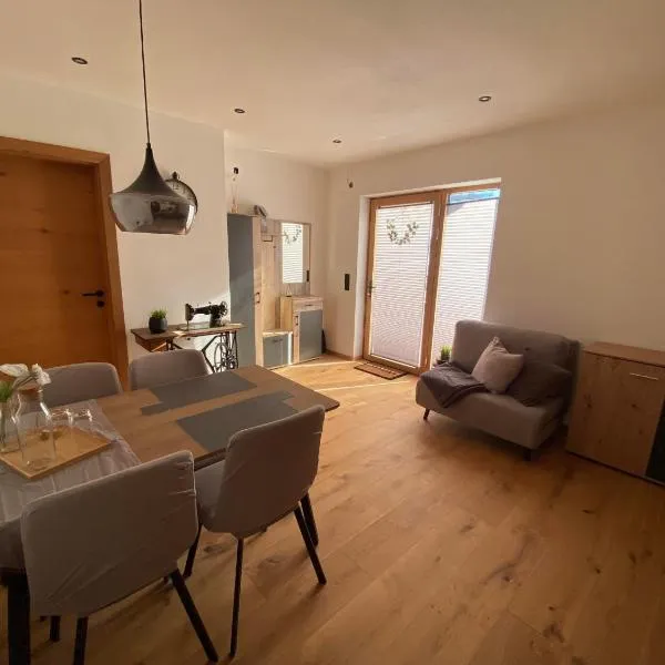 Ferienwohnung Sunnseit、マリア・アルム・アム・シュタイナーネン・メアーのホテル