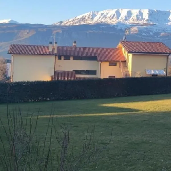 Complesso turistico Aurora - camere B&B, hotel v destinaci Poggio Picenze