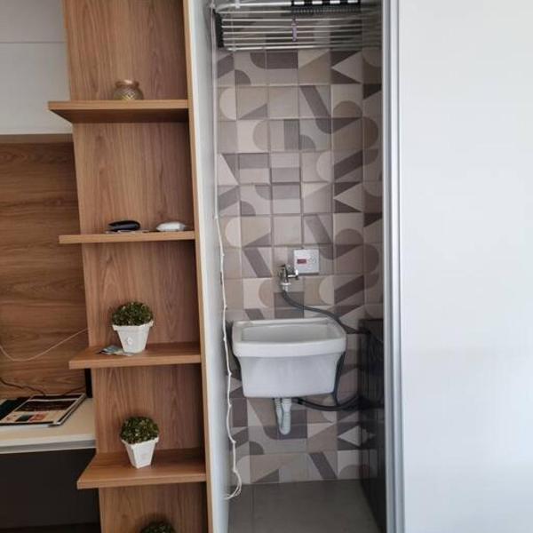 Studio mobiliado, com garagem, 50m metrô Brooklin, próximo shopping Morumbi em SP - Foto 3