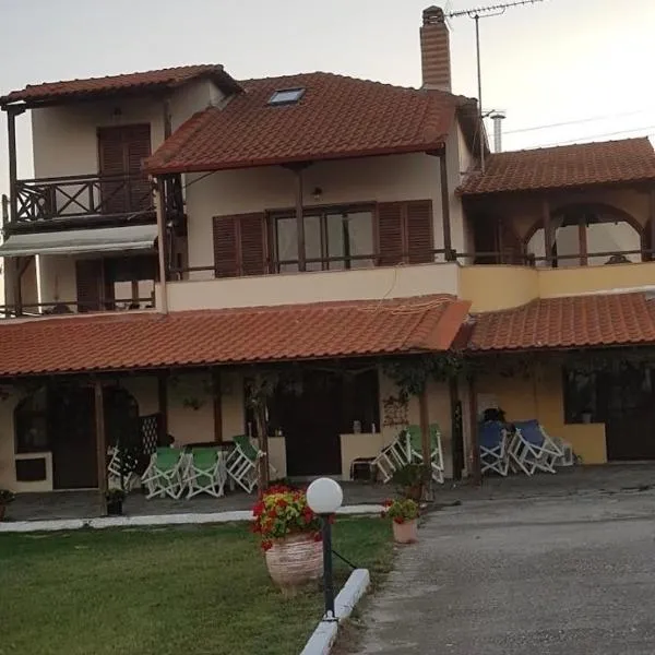 Rooms Kakudia, hotel em Ierissos