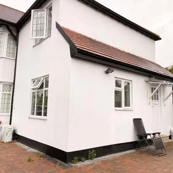 Nice and Cosy One Bed Flat、Carshaltonのホテル